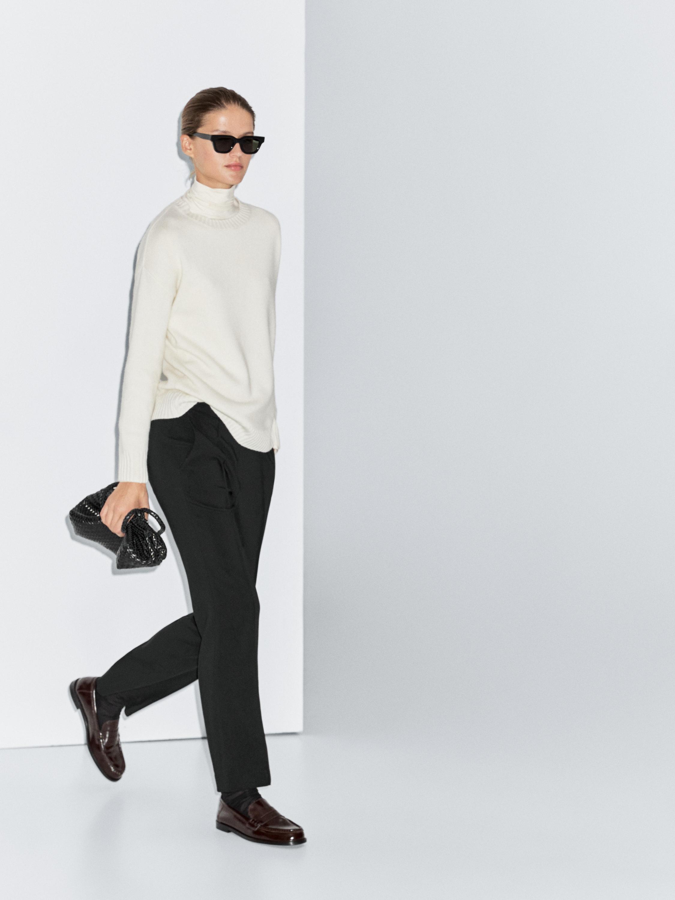 Crepe trousers with seam detail